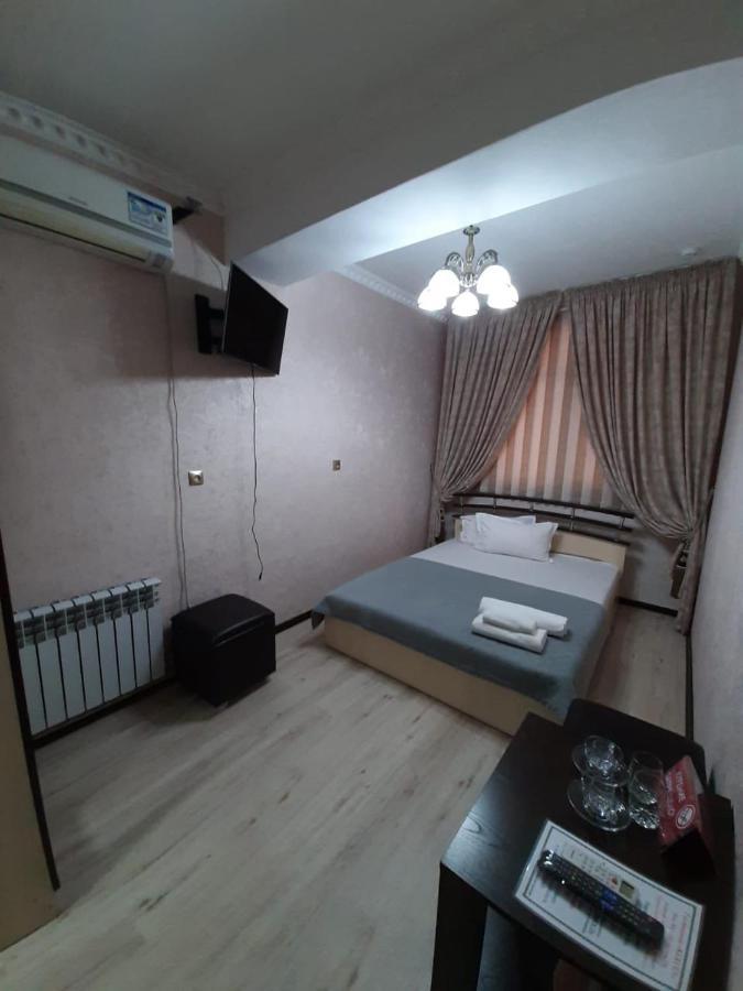 Keruen Hotel Taraz Buitenkant foto